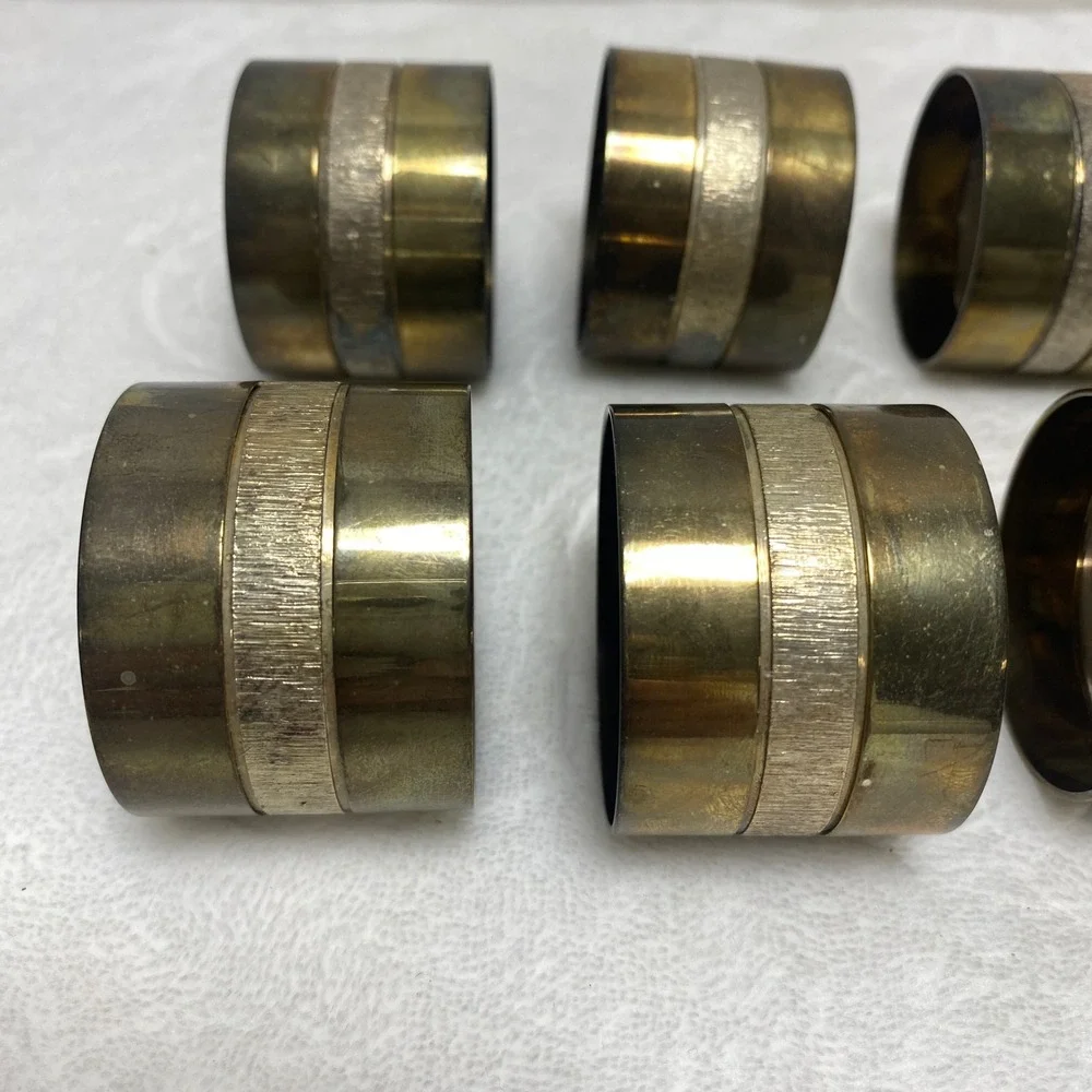 Set of 8 Vintage Brass Napkin Rings with Textured Band‎ Dining Table Decor